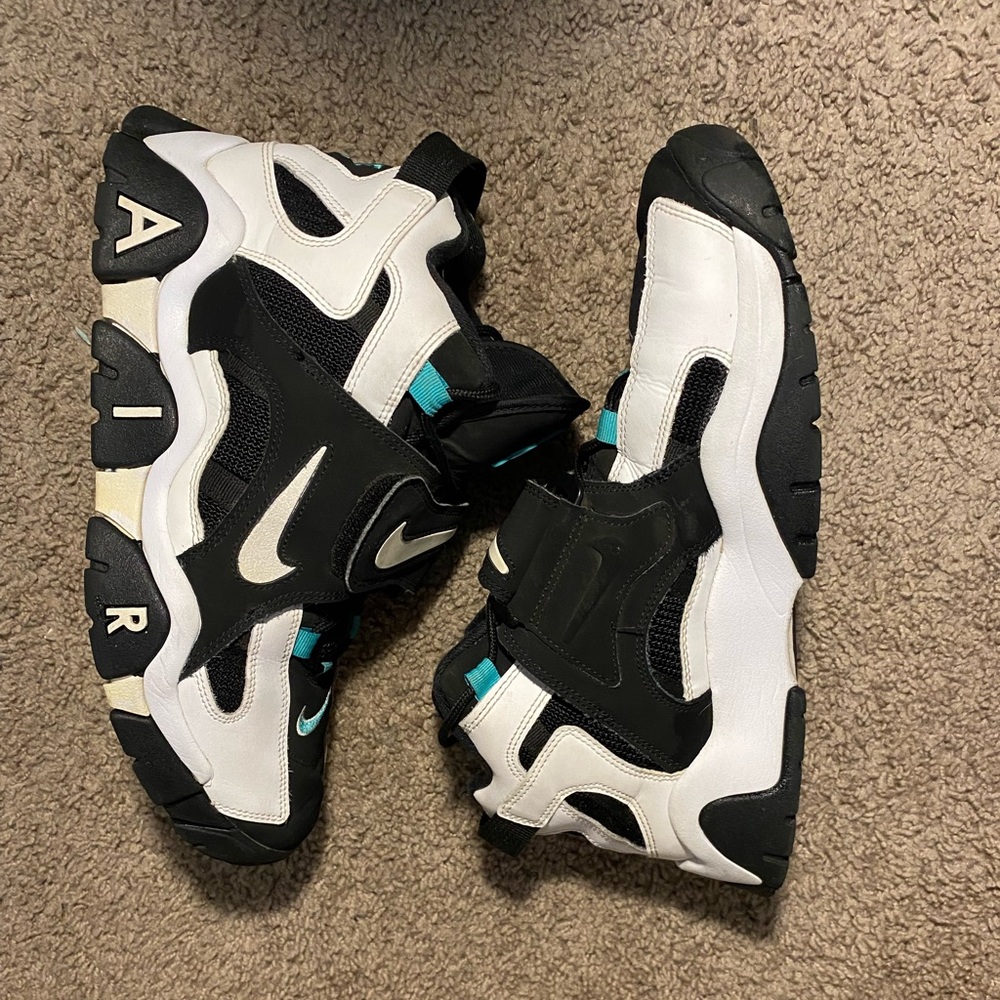 Nike Air Barrage Mid Cabana 11.5